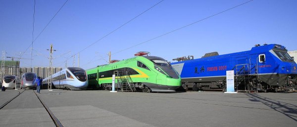 在线配资炒股网 全国首台氢能机车试运行！六盘水如何用“黑色能源”撬动绿色未来